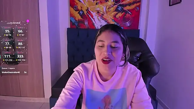 Snapshot of Violet_Blazee chatting on 6, 1, 2026 Violet Blazee online show from 6, 1, 2026