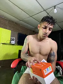 Snapshot of JustynAle2025 chatting on 26, 2, 2026 JustynAle2025 online show from 26, 2, 2026