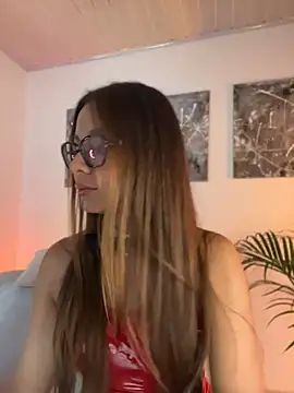 Nicollewest1 online show from 13, 6, 2026