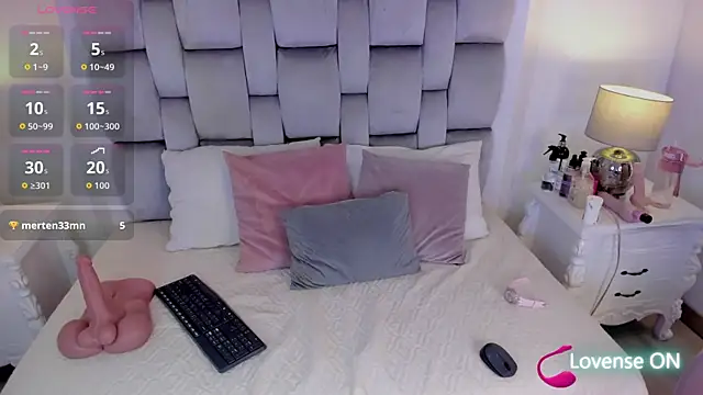 amber  ferrera online show from 11, 4, 2026