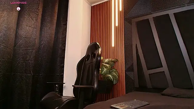 Snapshot of Noah_Clarkk chatting on 14, 2, 2026 Noah Clarkk online show from 14, 2, 2026