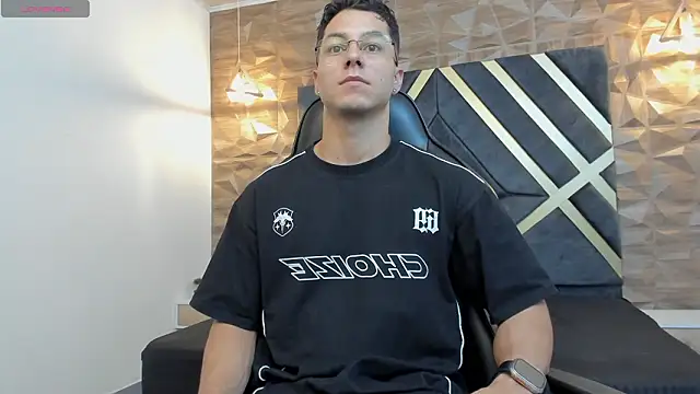 Snapshot of Noah_Clarkk chatting on 22, 2, 2026 Noah Clarkk online show from 22, 2, 2026