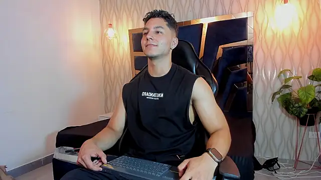 Noah Clarkk online show from 28, 3, 2026