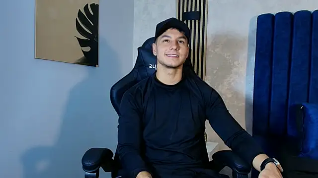 Noah Clarkk online show from 14, 5, 2026