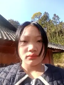 Snapshot of Hi-zza chatting on 19, 12, 2025 Hi-zza online show from 19, 12, 2025