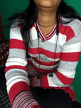 Snapshot of QWEEN7B chatting on 20, 12, 2025 QWEEN7B online show from 20, 12, 2025