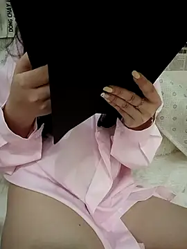 Snapshot of -Eulalia- chatting on 22, 12, 2025 -Eulalia- online show from 22, 12, 2025