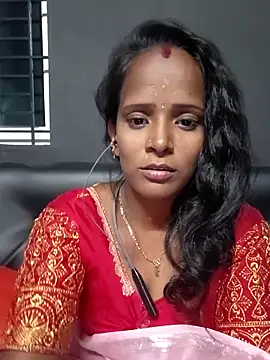 Snapshot of Nithyaredy chatting on 19, 12, 2025 Nithyaredy online show from 19, 12, 2025