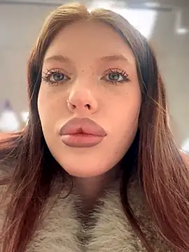 Snapshot of JeanGraay chatting on 18, 12, 2025 JeanGraay online show from 18, 12, 2025