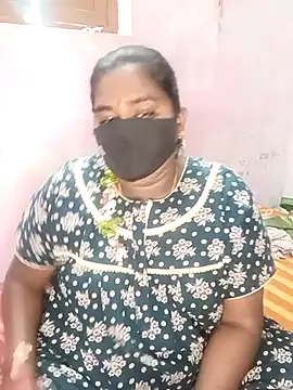 Snapshot of sirisha__9 chatting on 17, 2, 2026 sirisha 9 online show from 17, 2, 2026