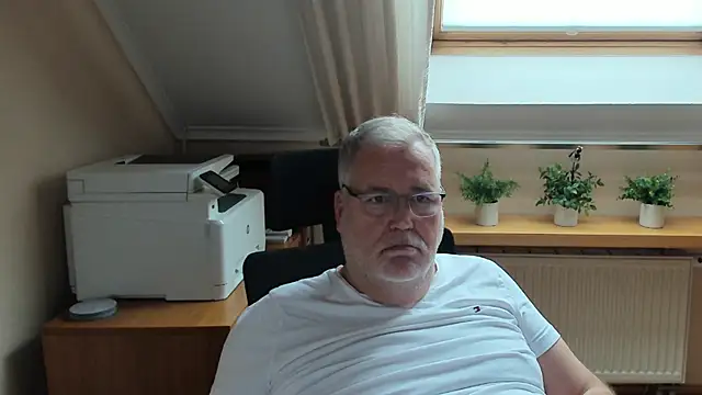 Snapshot of gentlecamsub chatting on 21, 12, 2025 gentlecamsub online show from 21, 12, 2025