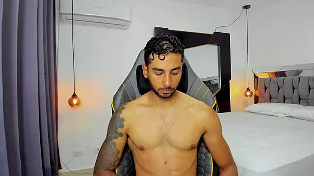 Snapshot of DorianGrey__ chatting on 22, 12, 2025 DorianGrey online show from 22, 12, 2025