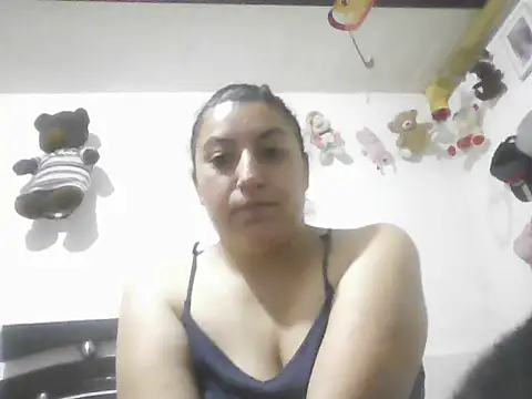 Snapshot of SEXY-FLOW chatting on 18, 12, 2025 SEXY-FLOW online show from 18, 12, 2025