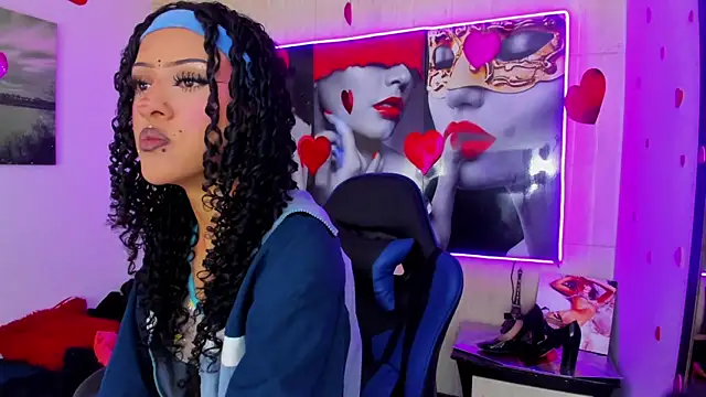 Snapshot of dolly_boob chatting on 17, 2, 2026 dolly boob online show from 17, 2, 2026