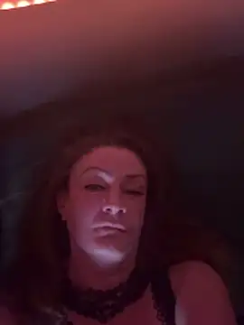 Snapshot of HotMilfLily chatting on 20, 12, 2025 HotMilfLily online show from 20, 12, 2025