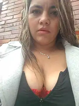 Snapshot of Ivy_enjoy chatting on 3, 7, 2026 Ivy enjoy online show from 3, 7, 2026