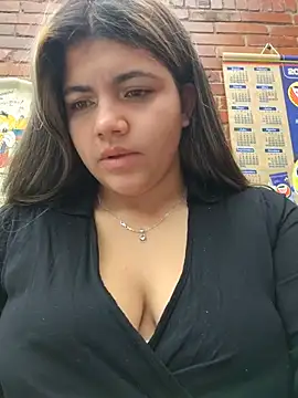Snapshot of Ivy_enjoy chatting on 7, 7, 2026 Ivy enjoy online show from 7, 7, 2026