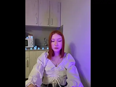 Snapshot of CorosiaClay chatting on 19, 12, 2025 CorosiaClay online show from 19, 12, 2025