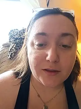 pinkcheetah12 online show from 11, 2, 2026