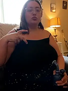 pinkcheetah12 online show from 14, 5, 2026