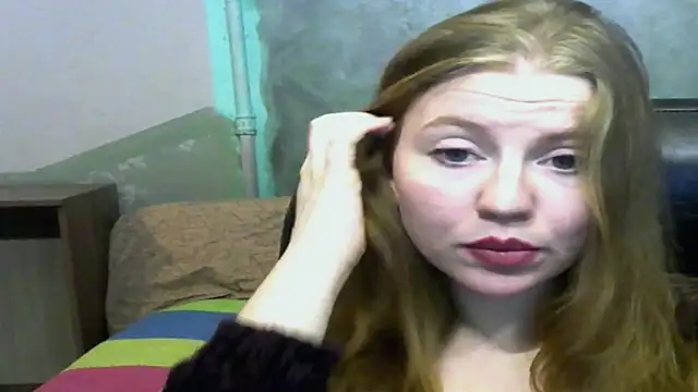 Snapshot of Space_Girls_69 chatting on 19, 12, 2025 Space Girls 69 online show from 19, 12, 2025