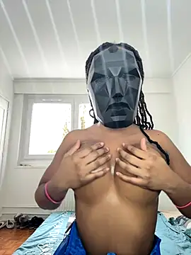 Snapshot of cassie_miller_velvet chatting on 19, 12, 2025 cassie miller velvet online show from 19, 12, 2025