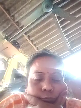 Snapshot of soumi02b chatting on 22, 12, 2025 soumi02b online show from 22, 12, 2025