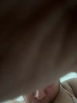 Snapshot of Yours_Sweety-16 chatting on 19, 12, 2025 Yours Sweety-16 online show from 19, 12, 2025