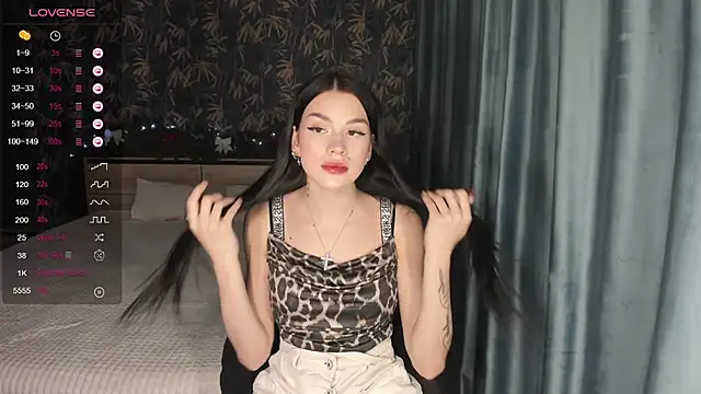 Snapshot of E_vaa chatting on 19, 12, 2025 E vaa online show from 19, 12, 2025