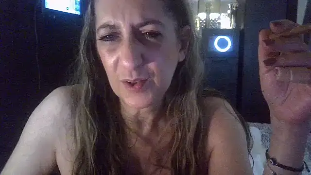 labelgecoquine online show from 17, 2, 2025