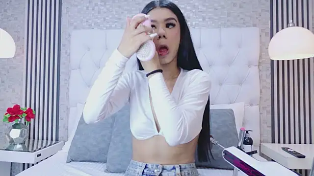 Snapshot of VioletGracee chatting on 25, 2, 2026 VioletGracee online show from 25, 2, 2026