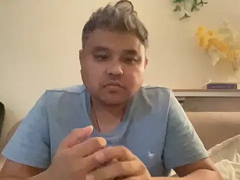 Snapshot of Chester_Asian chatting on 19, 12, 2025 Chester Asian online show from 19, 12, 2025