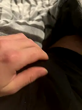 Snapshot of tgetshorny chatting on 19, 12, 2025 tgetshorny online show from 19, 12, 2025