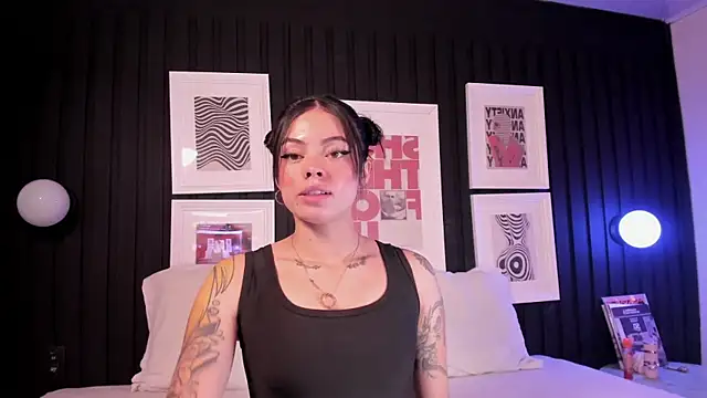 leslie thompson online show from 13, 1, 2026