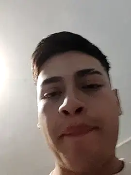 Snapshot of etmonstiv chatting on 19, 12, 2025 etmonstiv online show from 19, 12, 2025