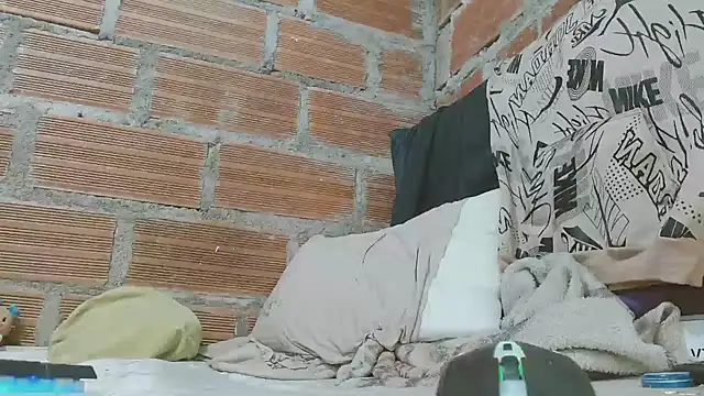 Snapshot of Alphamaster_92 chatting on 6, 1, 2026 Alphamaster 92 online show from 6, 1, 2026