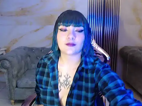 Snapshot of blue_navy_s chatting on 21, 12, 2025 blue navy s online show from 21, 12, 2025