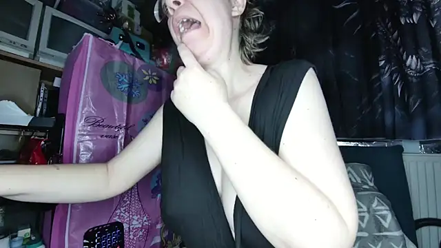 xNiceTitsx online show from 11, 3, 2025