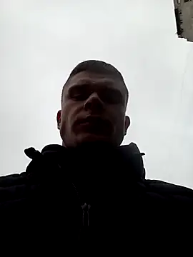 Snapshot of Nemon chatting on 21, 12, 2025 Nemon online show from 21, 12, 2025