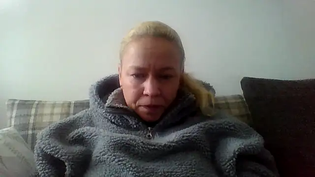 jennyblondeuk online show from 19, 2, 2026