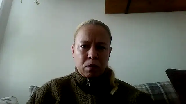 jennyblondeuk online show from 25, 2, 2026