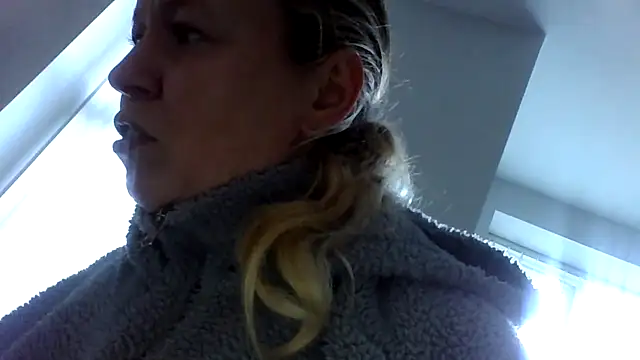 jennyblondeuk online show from 17, 3, 2026