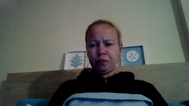jennyblondeuk online show from 11, 5, 2026