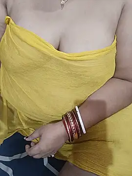 Snapshot of SexyKajal_758 chatting on 11, 7, 2026 SexyKajal 758 online show from 11, 7, 2026
