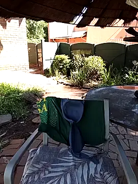 ShyNaughtyBabe online show from 18, 4, 2026