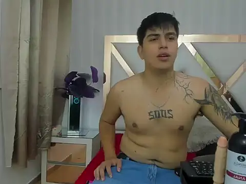 Snapshot of ThomasThund chatting on 9, 1, 2026 ThomasThund online show from 9, 1, 2026