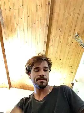 Snapshot of passarodefogo chatting on 20, 12, 2025 passarodefogo online show from 20, 12, 2025