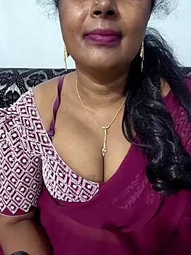 Snapshot of siri_tamiltelugu chatting on 6, 1, 2026 siri tamiltelugu online show from 6, 1, 2026