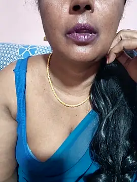 Snapshot of siri_tamiltelugu chatting on 2, 3, 2026 siri tamiltelugu online show from 2, 3, 2026