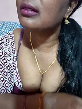 Snapshot of siri_tamiltelugu chatting on 4, 3, 2026 siri tamiltelugu online show from 4, 3, 2026